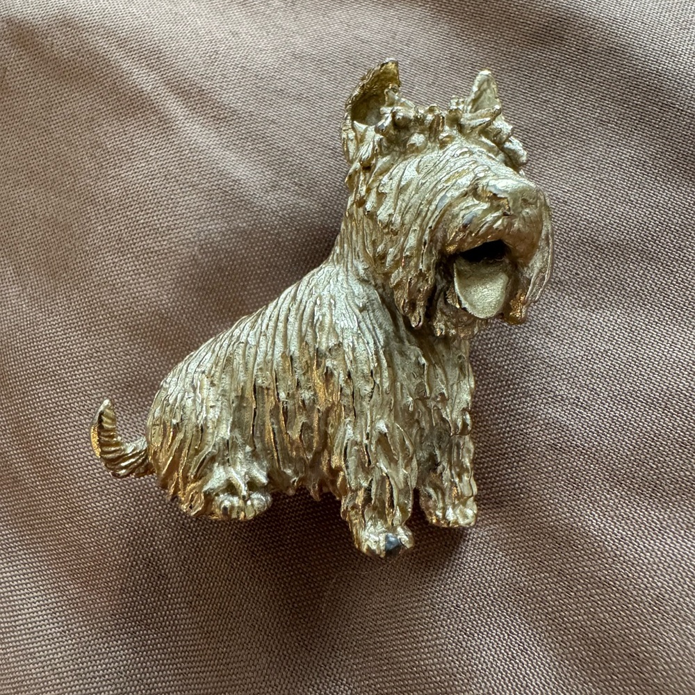 Gold Scottie Dog Brooch - Women's Jewelry - Picture 2 of 7